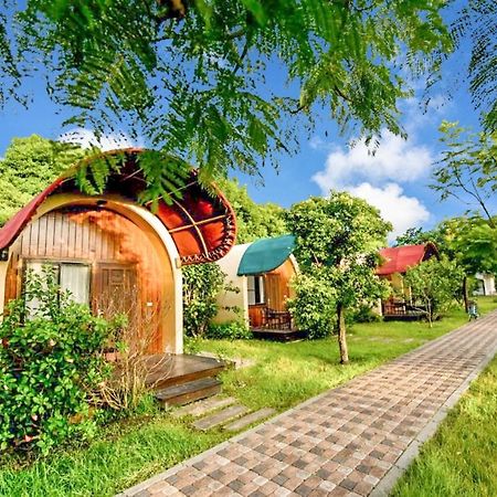 Ville Greensward Taitung Екстериор снимка