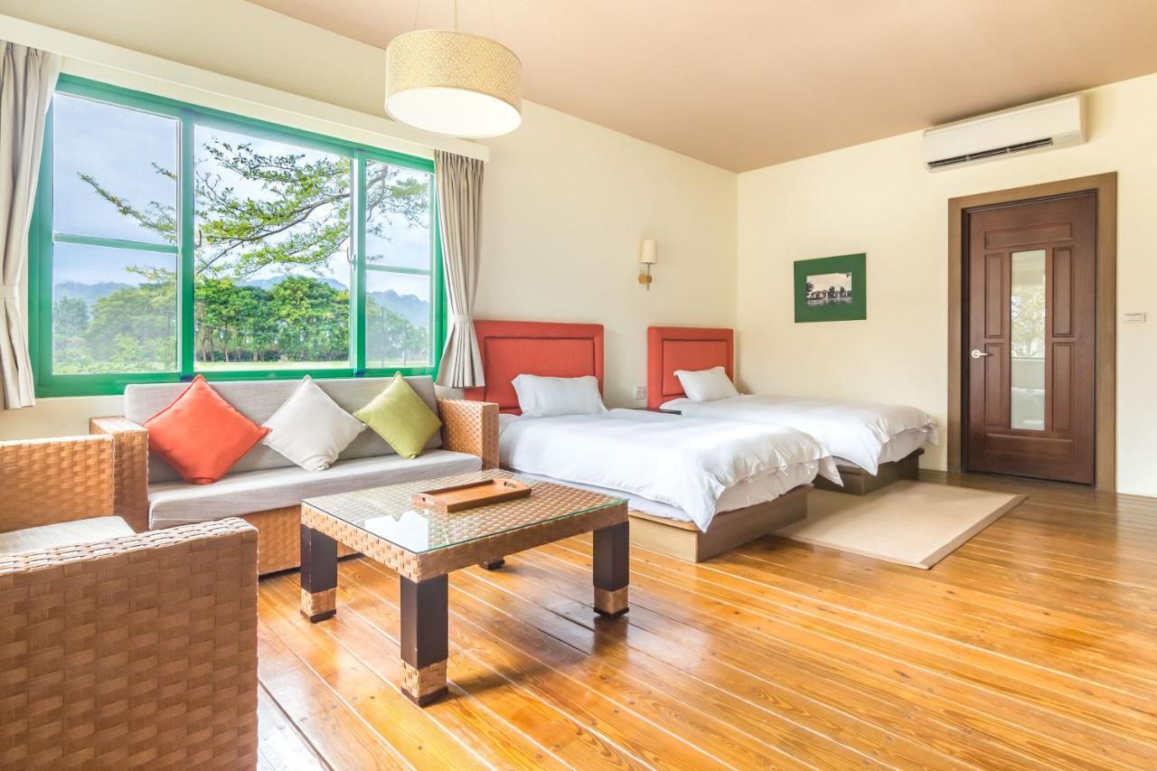 Ville Greensward Taitung Екстериор снимка
