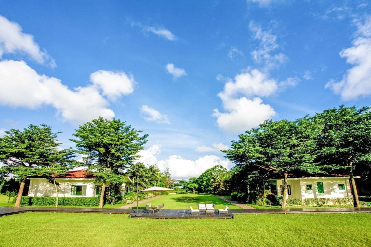 Ville Greensward Taitung Екстериор снимка